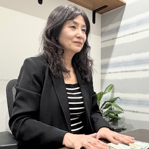三輪山亜子